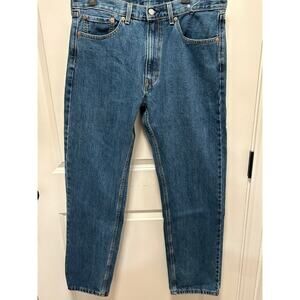 Levi 505 Regular fit straight leg jeans/ Blue Denim color / Size 36 x 34